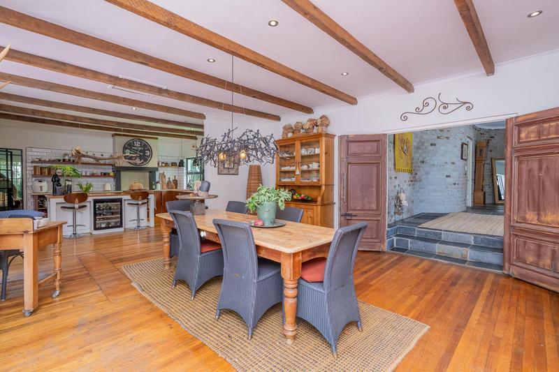 7 Bedroom Property for Sale in Somerset West Western Cape